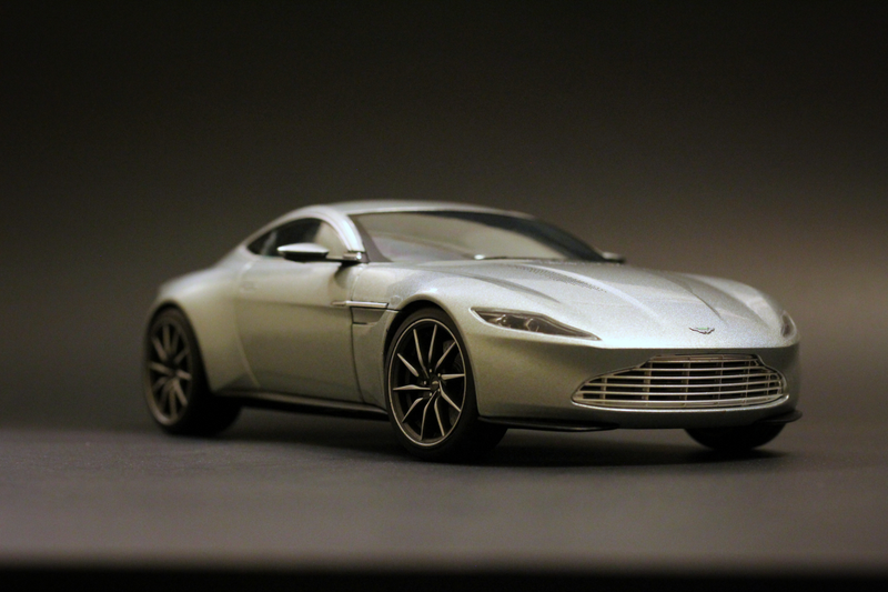 Illustration for article titled Hot Wheels Elite Aston Martin DB10 in 1:18 scale
